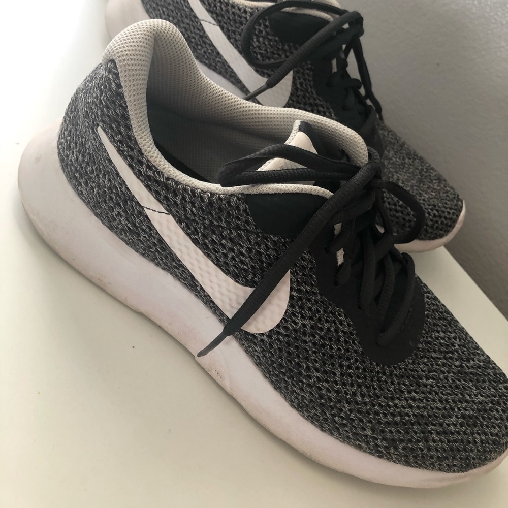 Grey Mesh Nike Sneakers Women’s